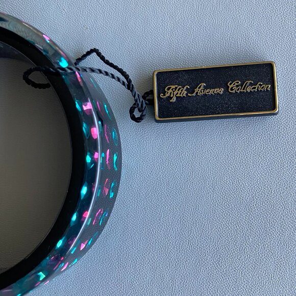 FAC Glossy Black Crystal inlayed Bangle Bracelet NWT - Picture 5 of 6
